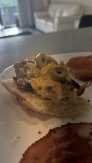 Day 4 ~ Desayuno ~ Breakfast ~ Castillo Blarney Inn