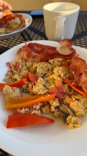 Day 2 ~ Desayuno ~ Breakfast ~ Castillo Blarney Inn