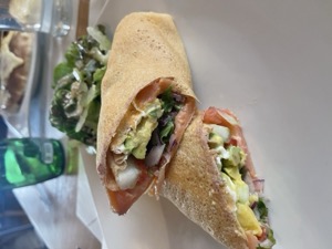 Day 0 ~ Brunch ~ Crepes & Waffles ~ Panamá City