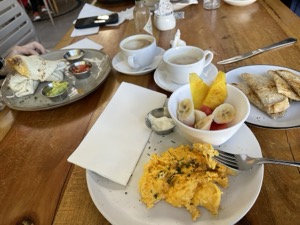 Day 5 ~ Desayuno ~ Breakfast ~ Selina