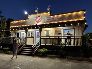 Set 2 ~ Kenji Burgers ~ Kauaʻi, Hawaiʻi