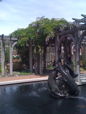 Aquadic Statue ~ Missouri Botanical Gardens